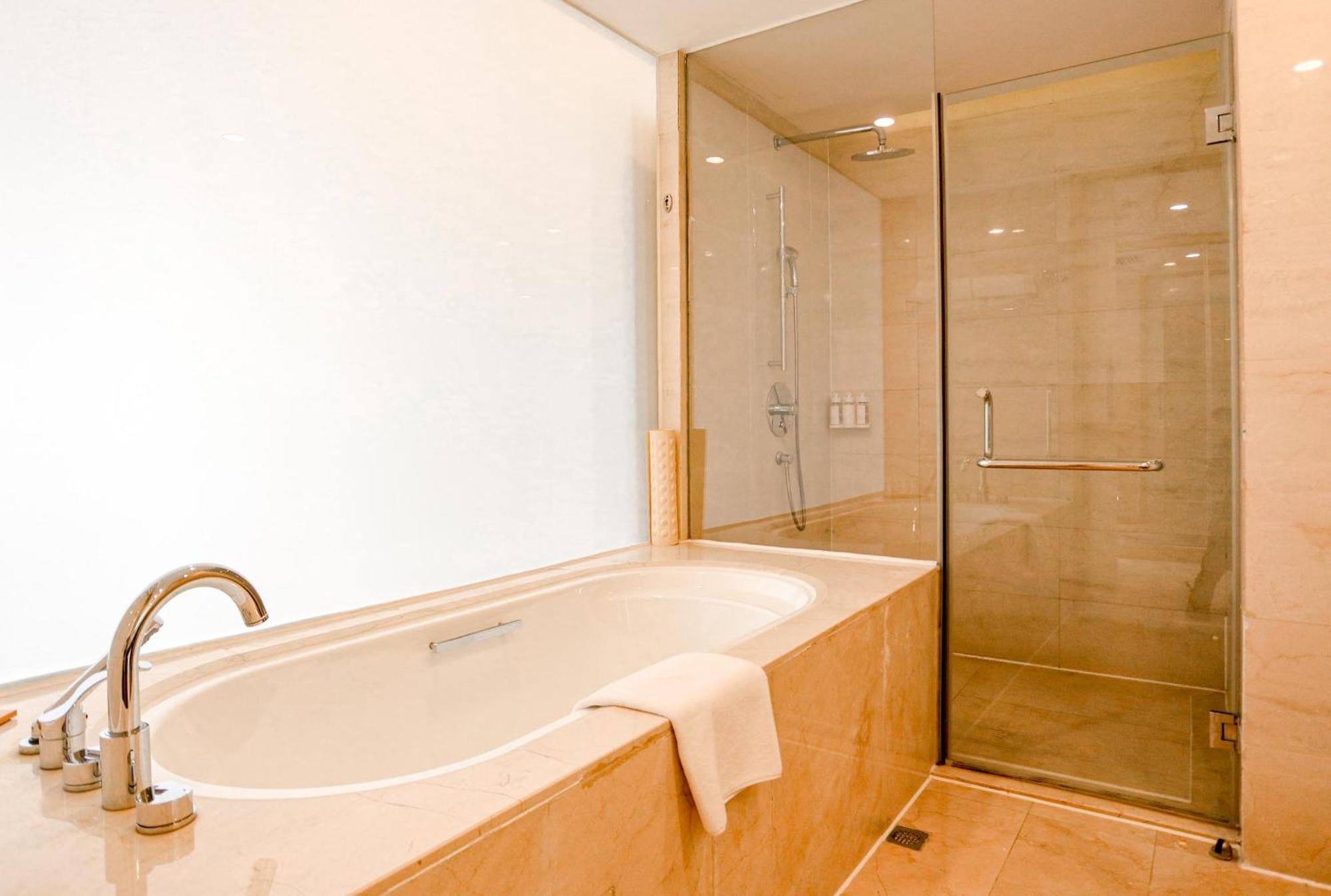 Radisson Hotel Tianjin Aqua City Εξωτερικό φωτογραφία